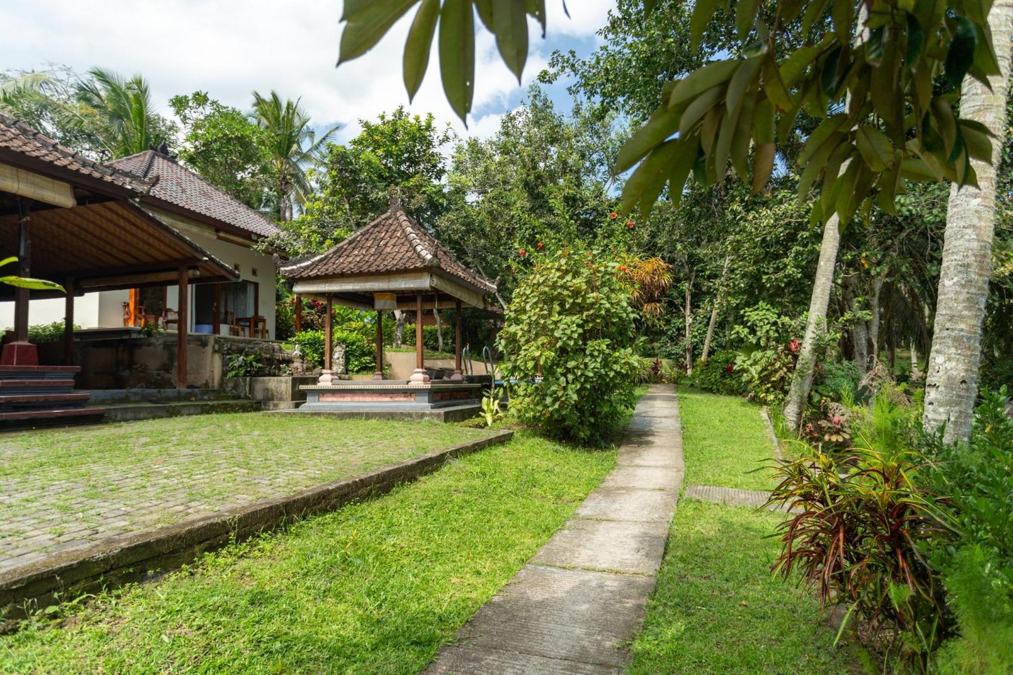 Pondok Hari Baik Balian ภายนอก รูปภาพ